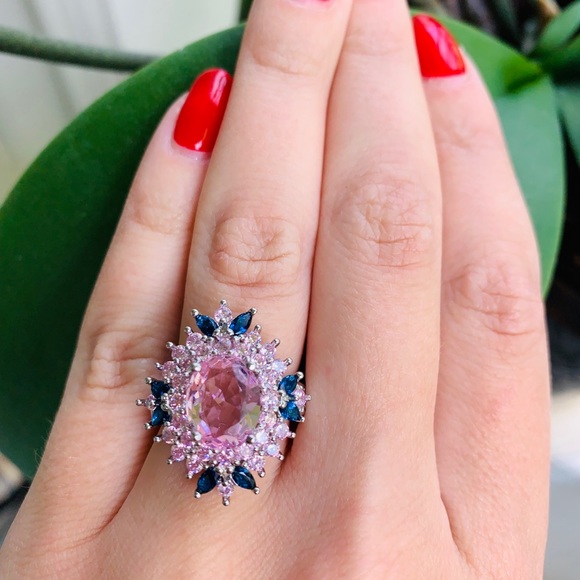 Silver CZ Big Flower Ring - Picture 6 of 6